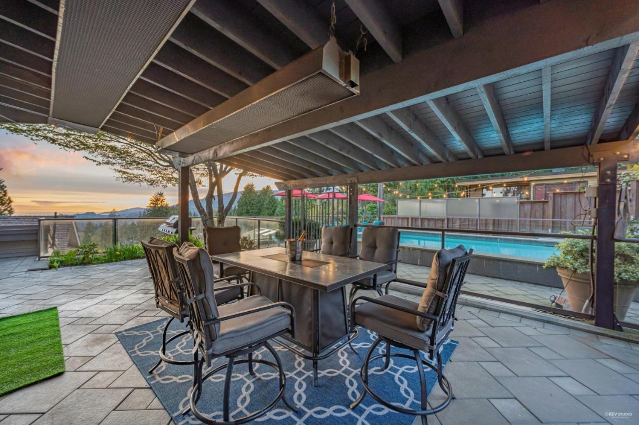 Seymour Private Bedroom, Ensuite Bathroom With Shared Pool, Hot Tub With Views North Vancouver Luaran gambar