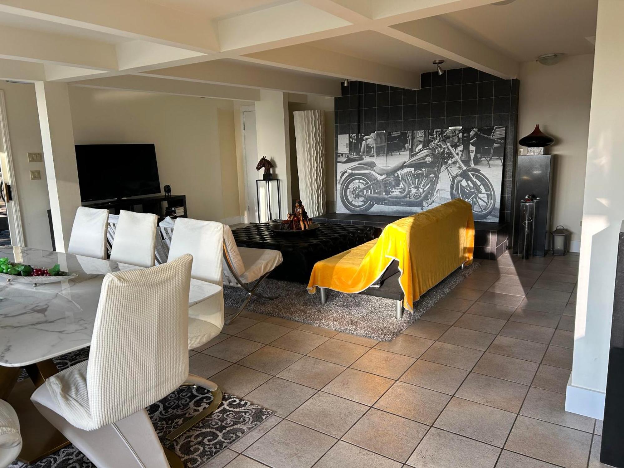 Seymour Private Bedroom, Ensuite Bathroom With Shared Pool, Hot Tub With Views North Vancouver Luaran gambar